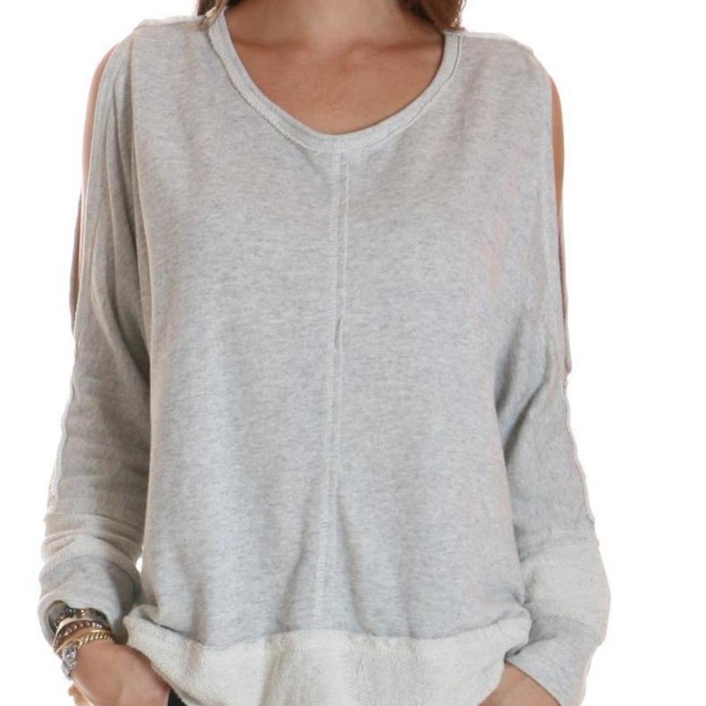 ELAN - Gray/Beige Cold-shoulder Sweater - OS